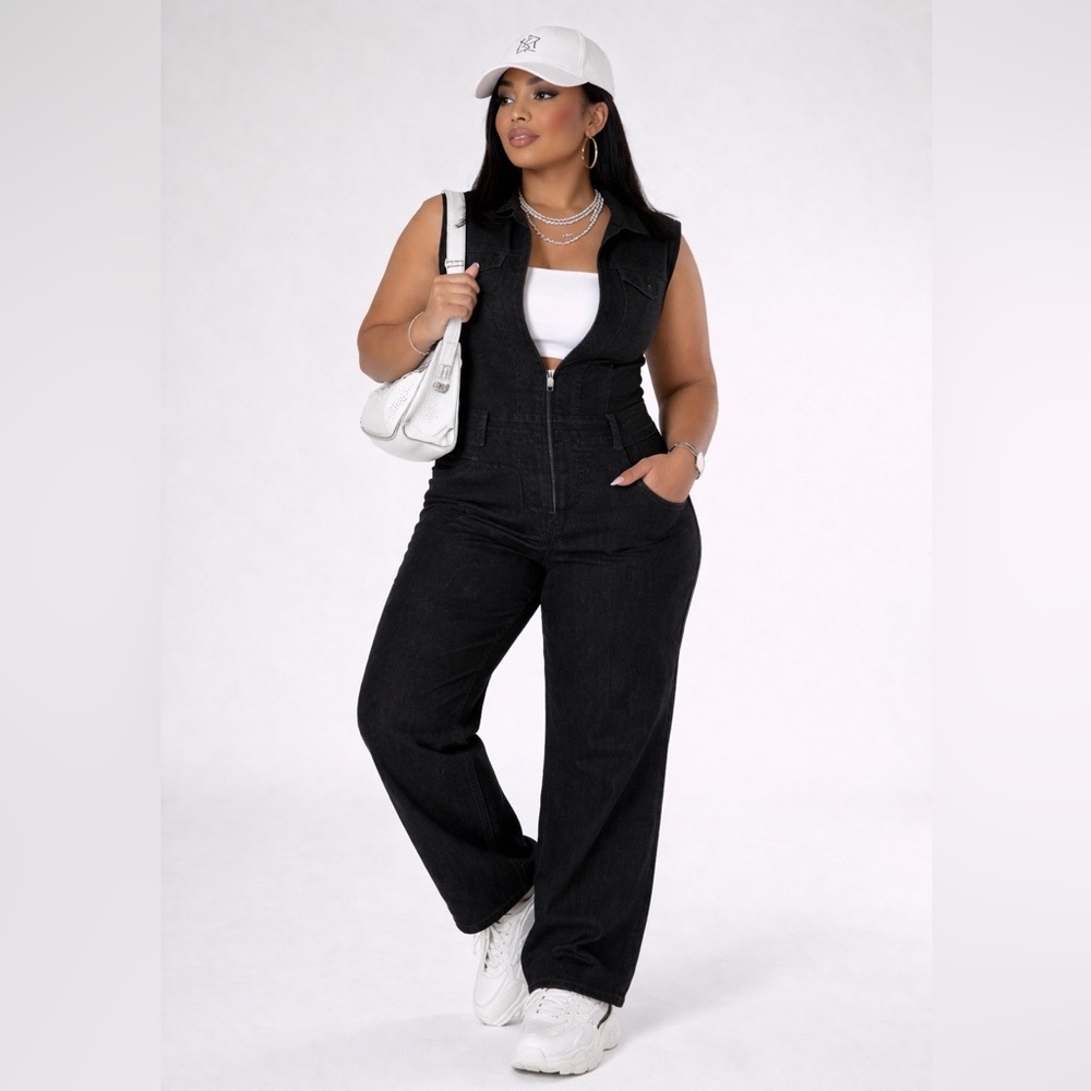 NWT Universal Thread Sleeveless Denim Jumpsuit Zip Front Coveralls Size 4 Black - Picture 14 of 15